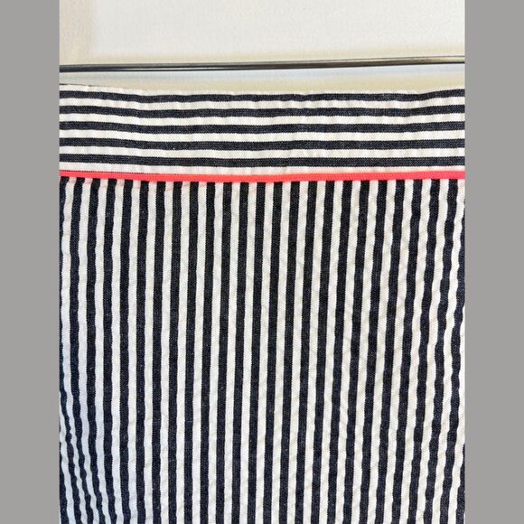 J.Crew Seersucker Pencil Skirt - Size 8 - Picture 3 of 10